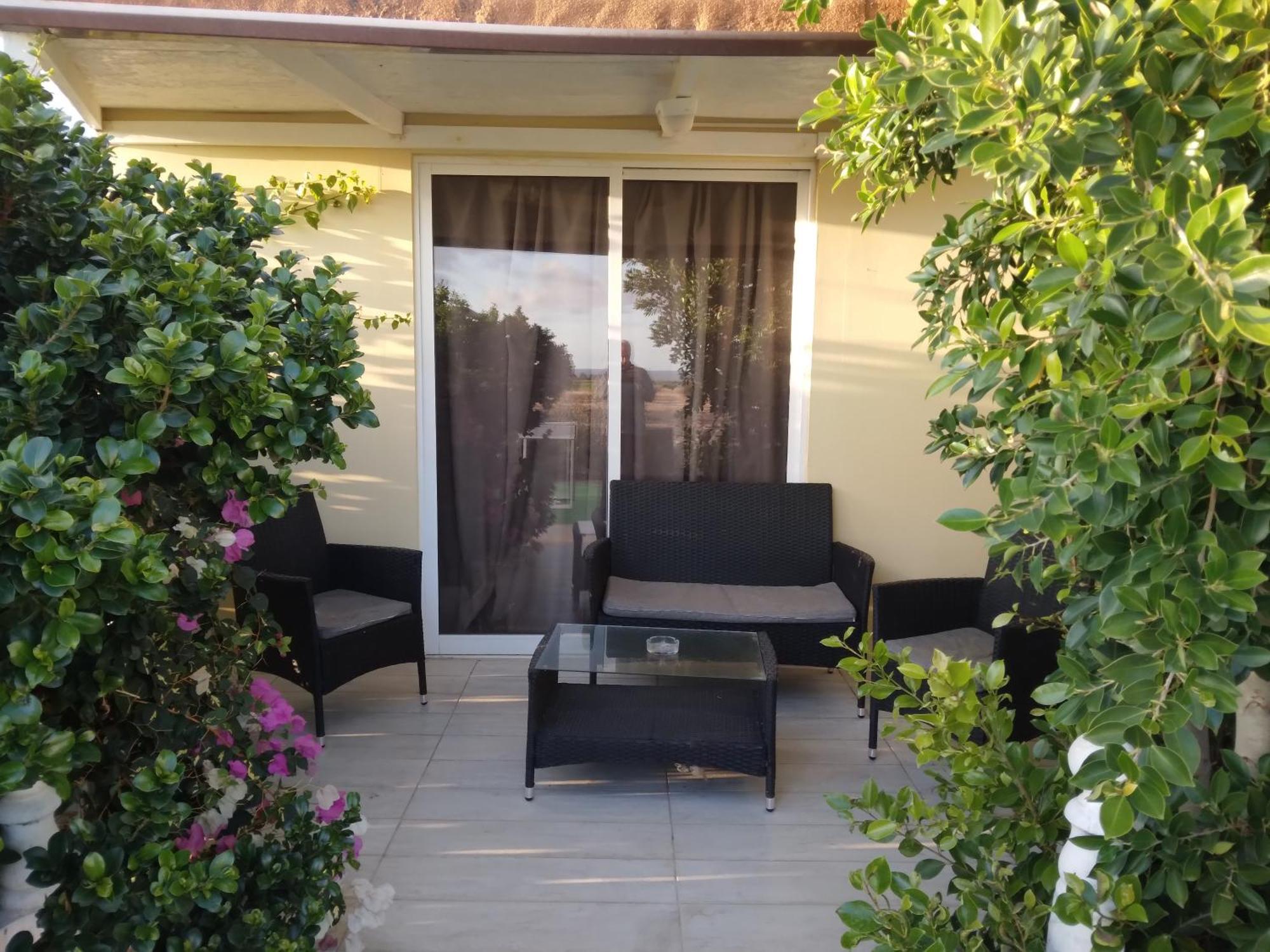 Mersinera Paradise Garden 2 Larnaca Exterior photo